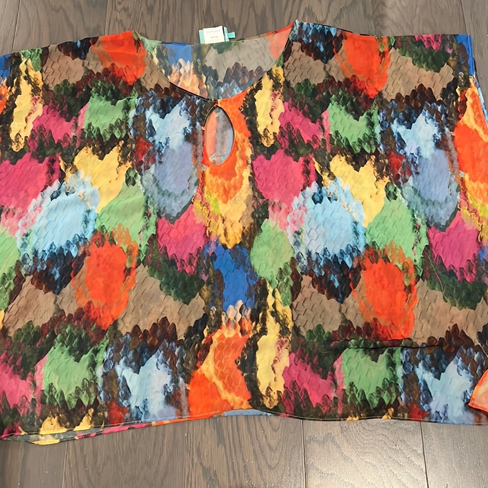 Multi Color Short Sleeve flowy top